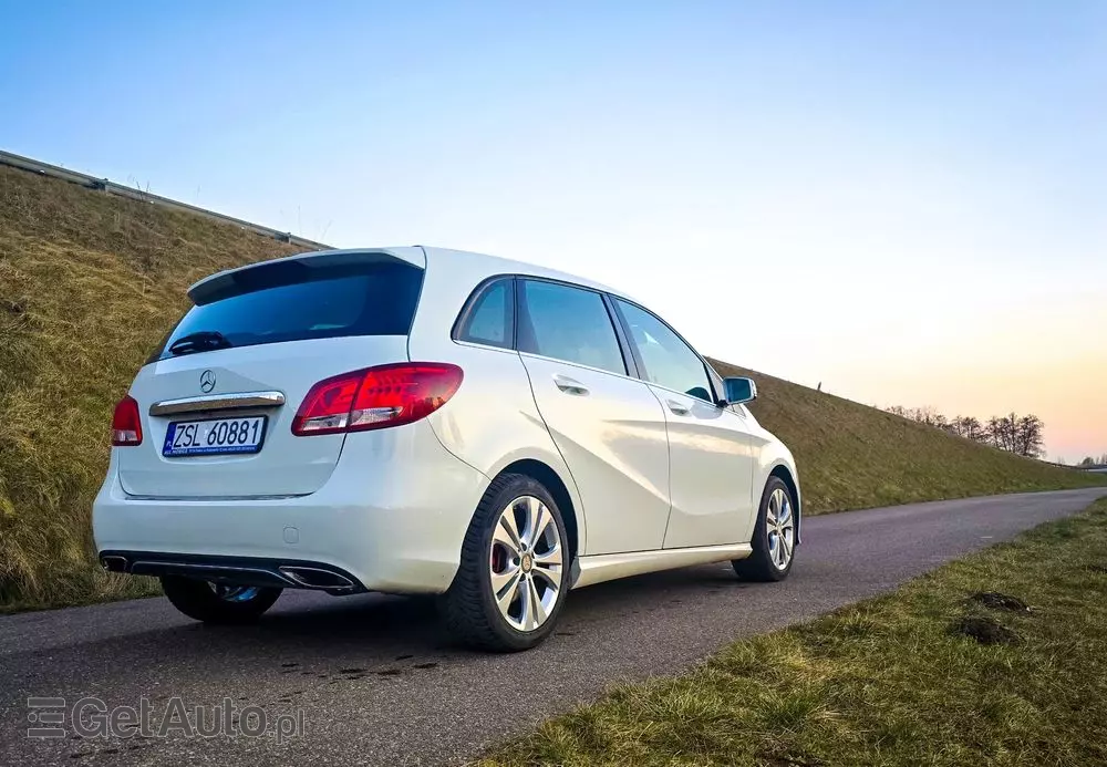 MERCEDES-BENZ Klasa B 250 4-Matic