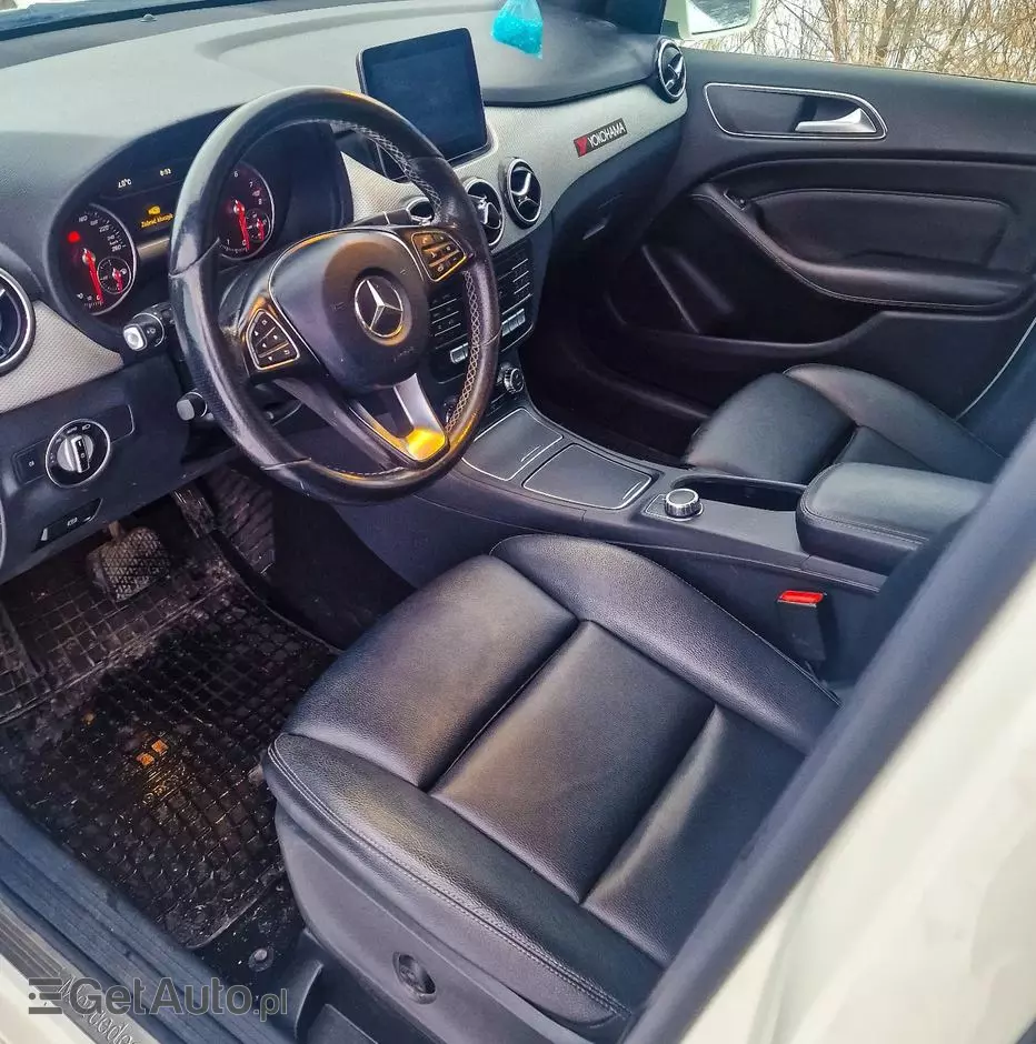 MERCEDES-BENZ Klasa B 250 4-Matic