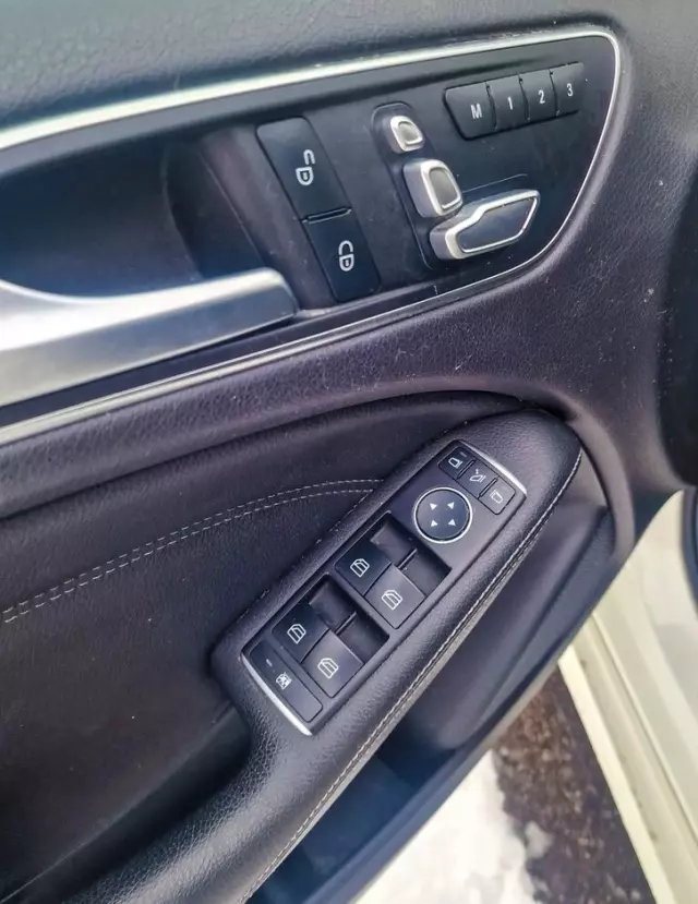 MERCEDES-BENZ Klasa B 250 4-Matic