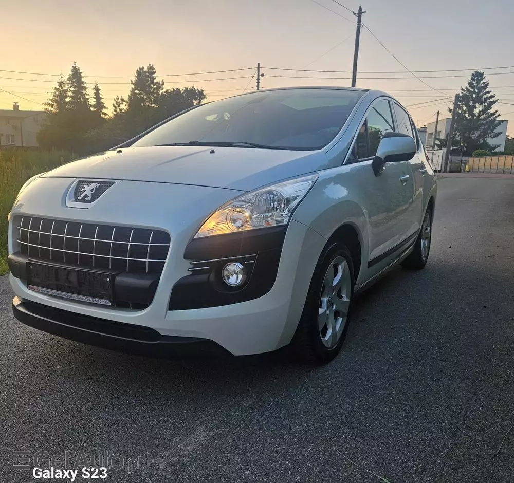 PEUGEOT 3008 120 VTi Premium