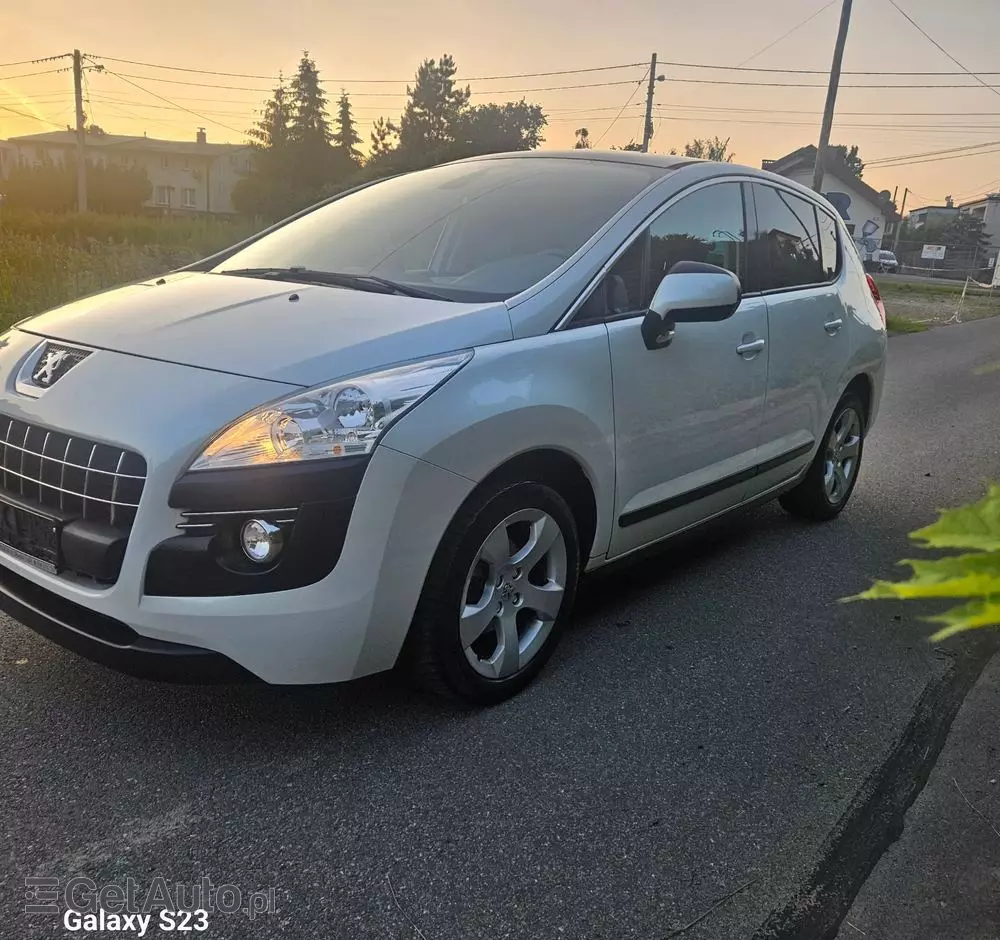 PEUGEOT 3008 120 VTi Premium