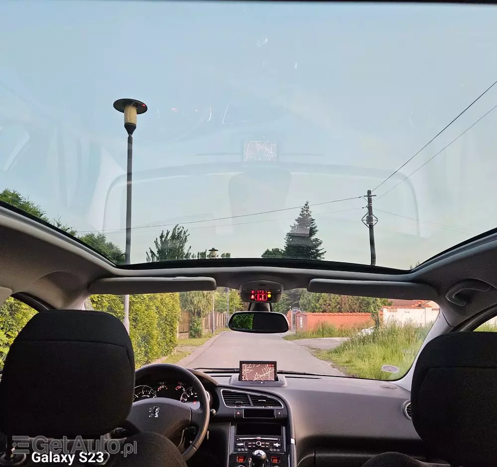 PEUGEOT 3008 120 VTi Premium