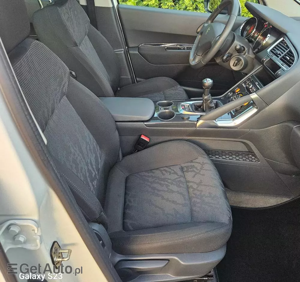 PEUGEOT 3008 120 VTi Premium