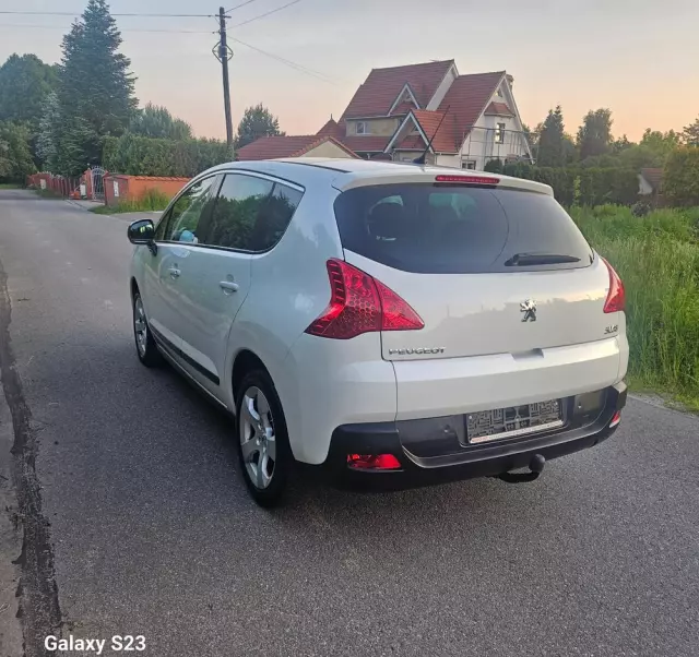 PEUGEOT 3008 120 VTi Premium