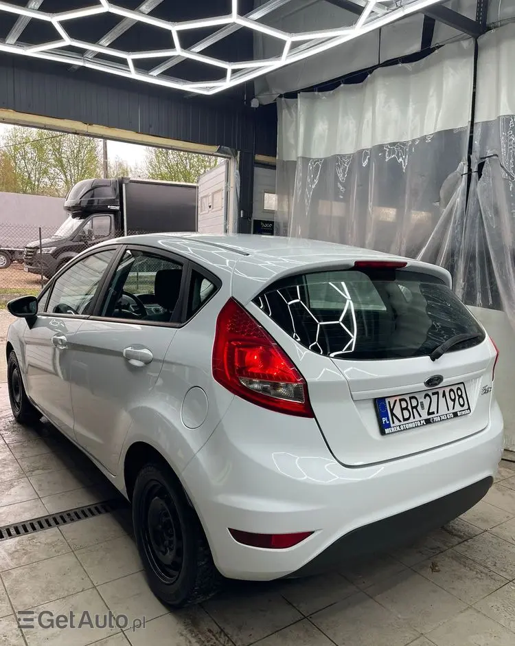 FORD Fiesta 1.25 Champions Edition