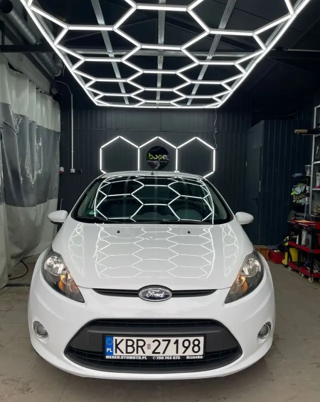 FORD Fiesta 1.25 Champions Edition