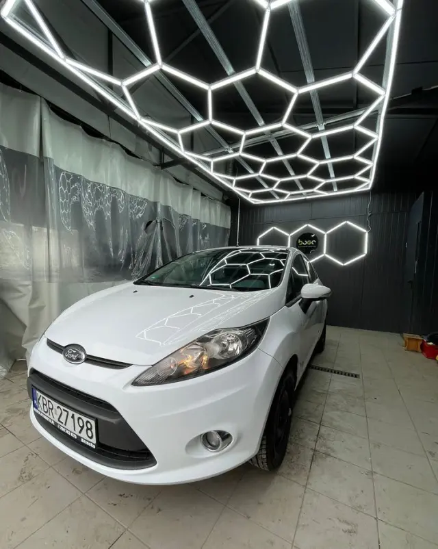 FORD Fiesta 1.25 Champions Edition