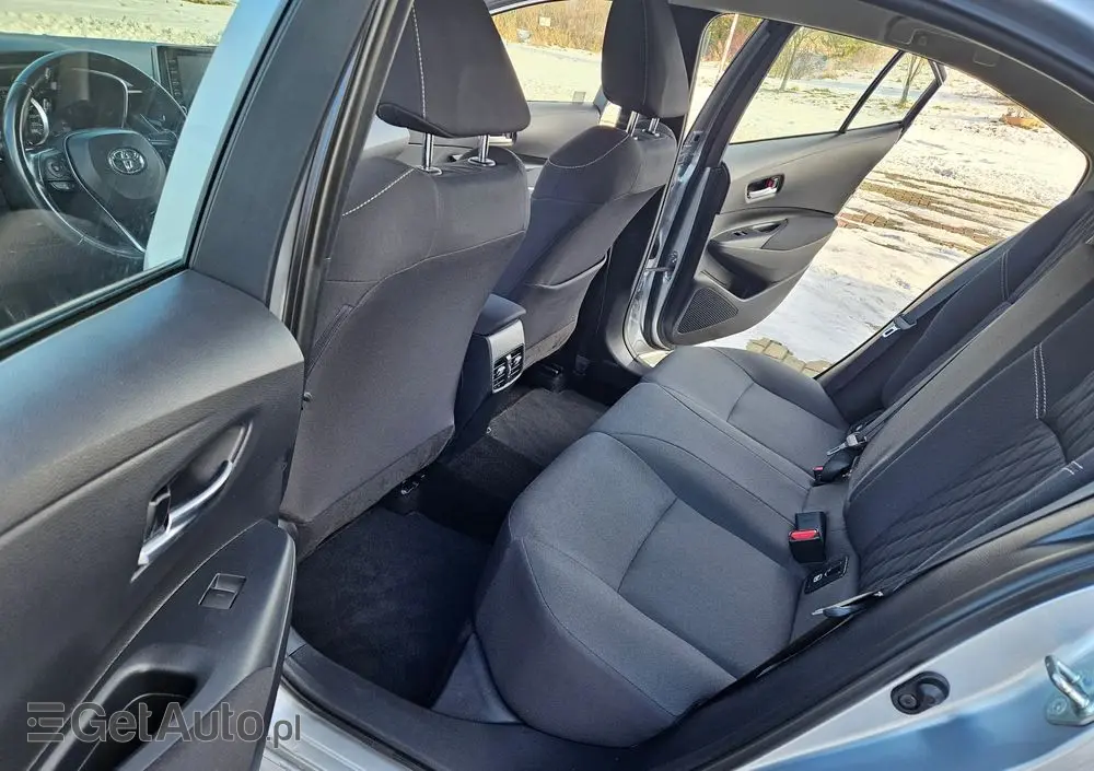TOYOTA Corolla 1.5 Comfort