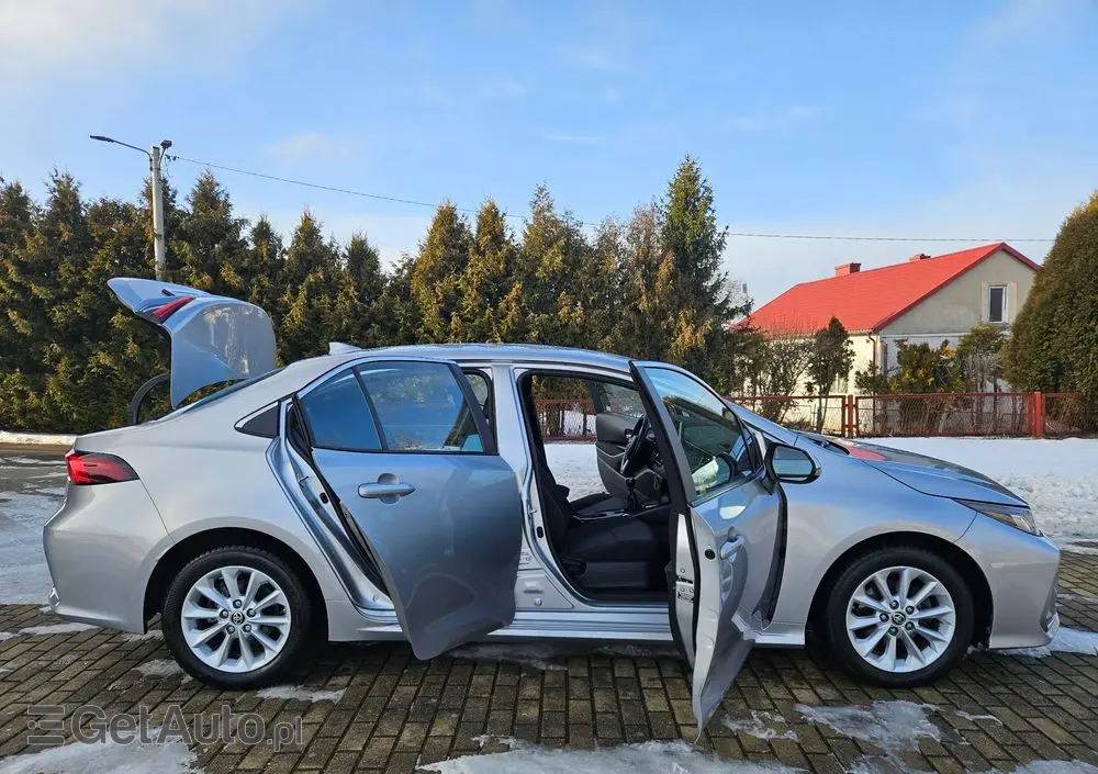 TOYOTA Corolla 1.5 Comfort