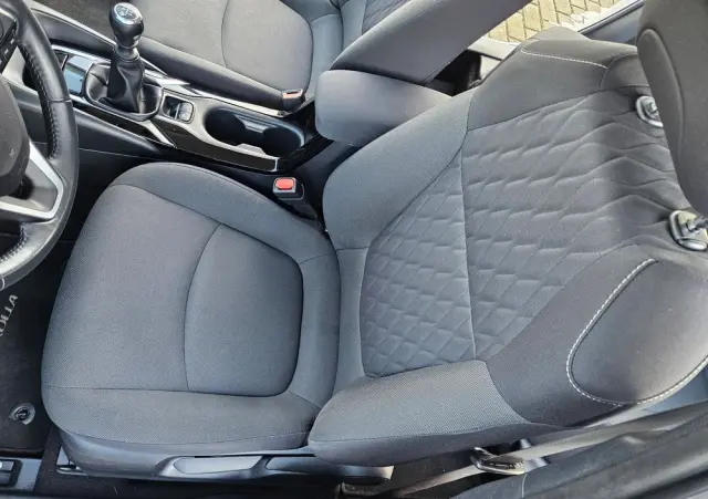 TOYOTA Corolla 1.5 Comfort