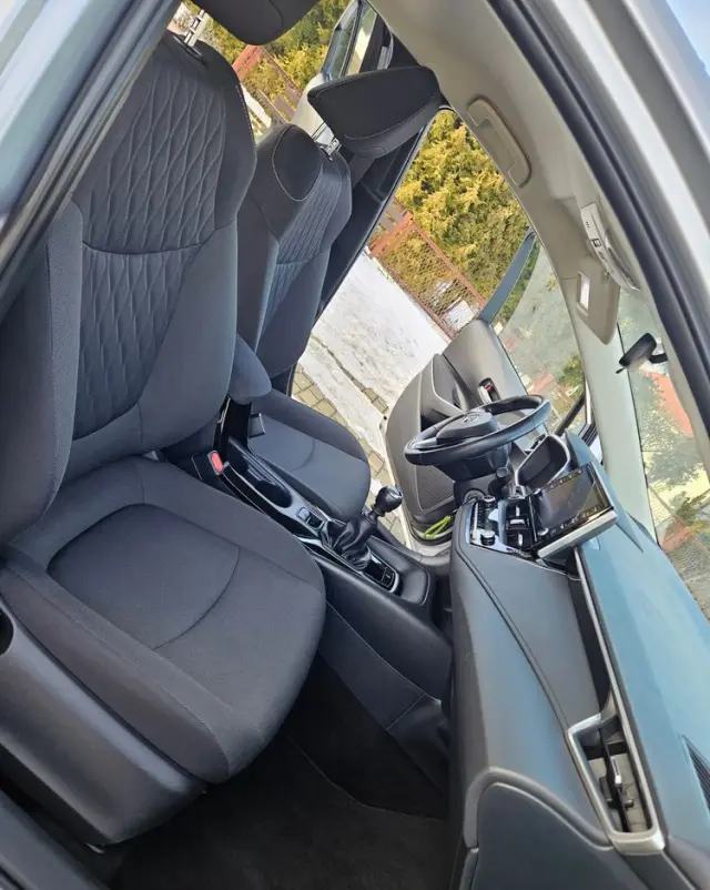 TOYOTA Corolla 1.5 Comfort