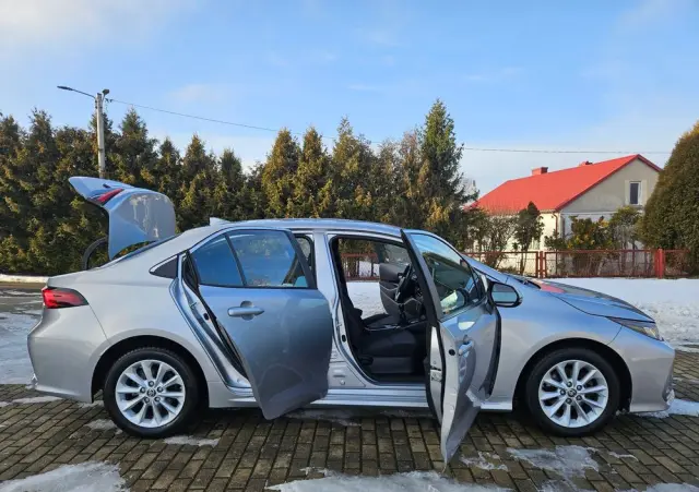 TOYOTA Corolla 1.5 Comfort