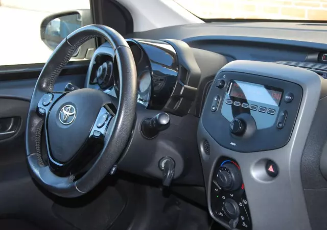 TOYOTA Aygo 