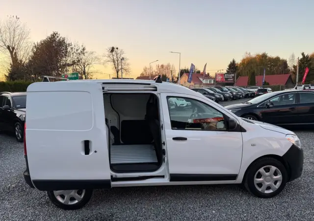 DACIA DOKKER 