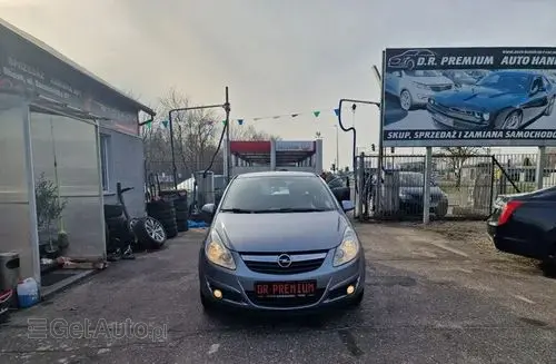 OPEL Corsa 