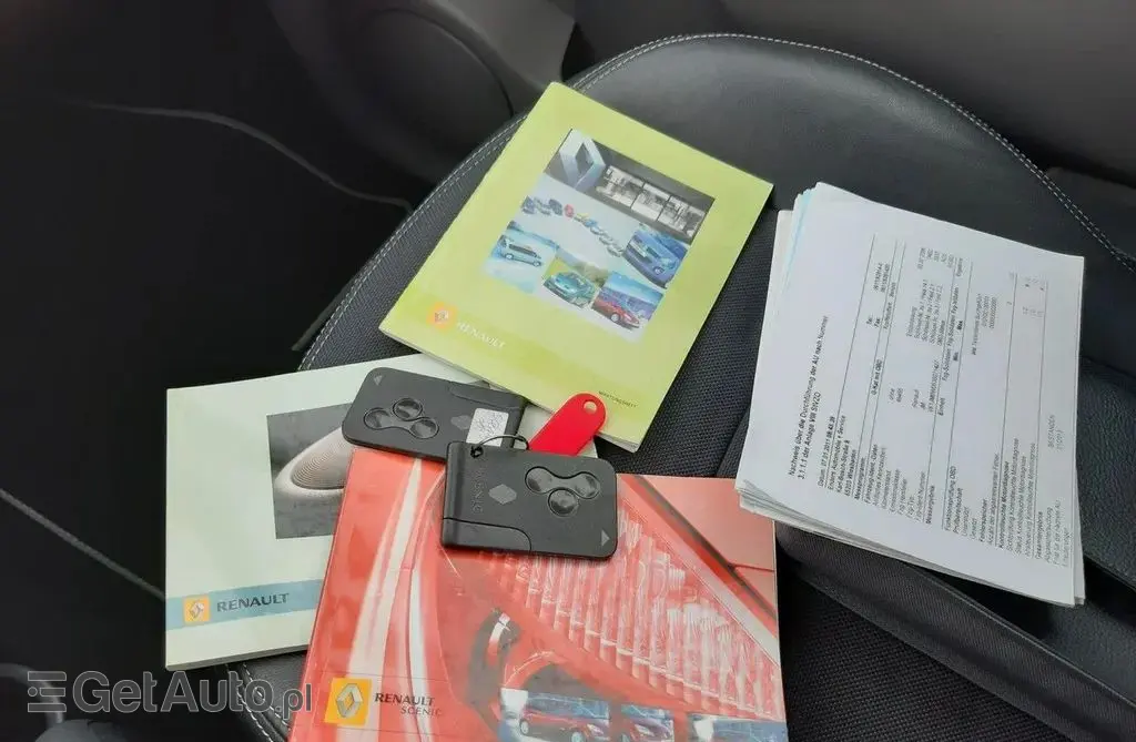 RENAULT Scenic 