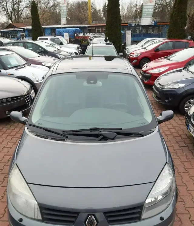 RENAULT Scenic 
