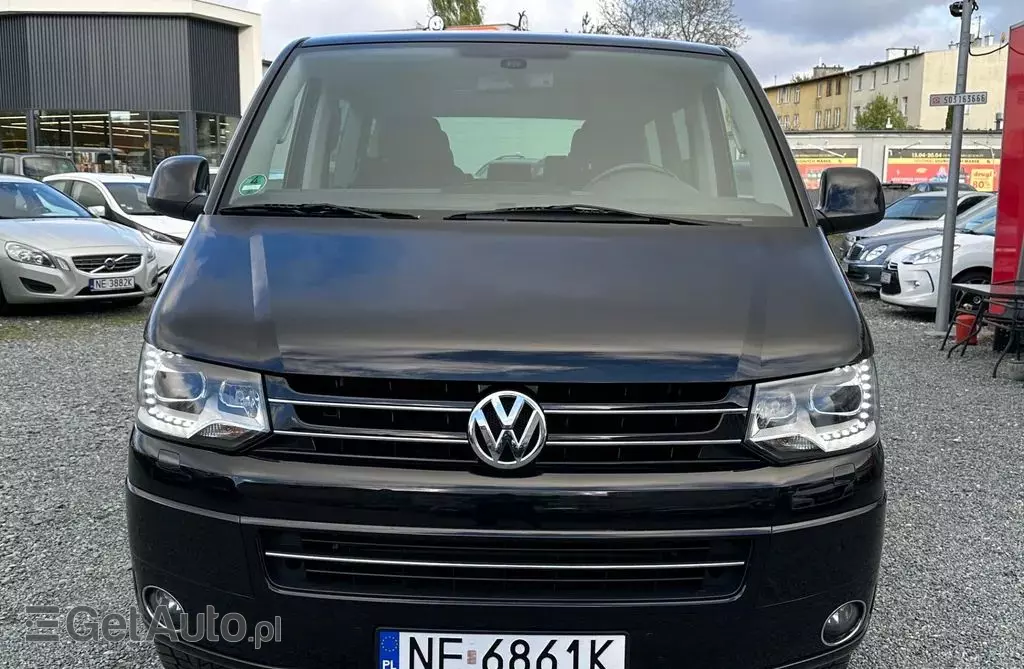 VOLKSWAGEN Multivan 