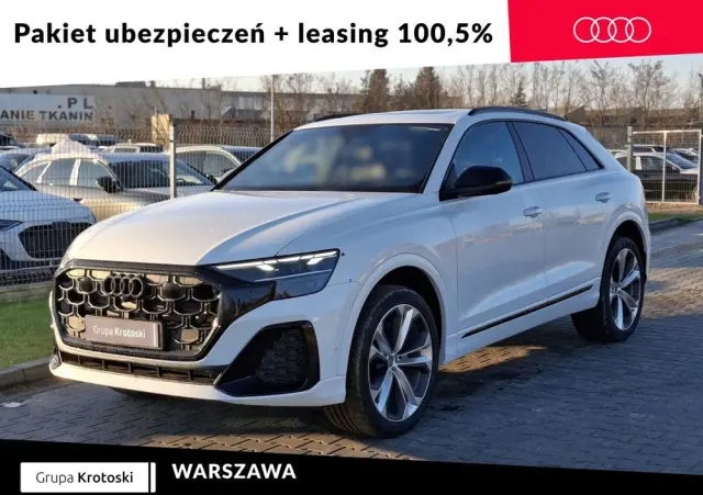 AUDI Q8 