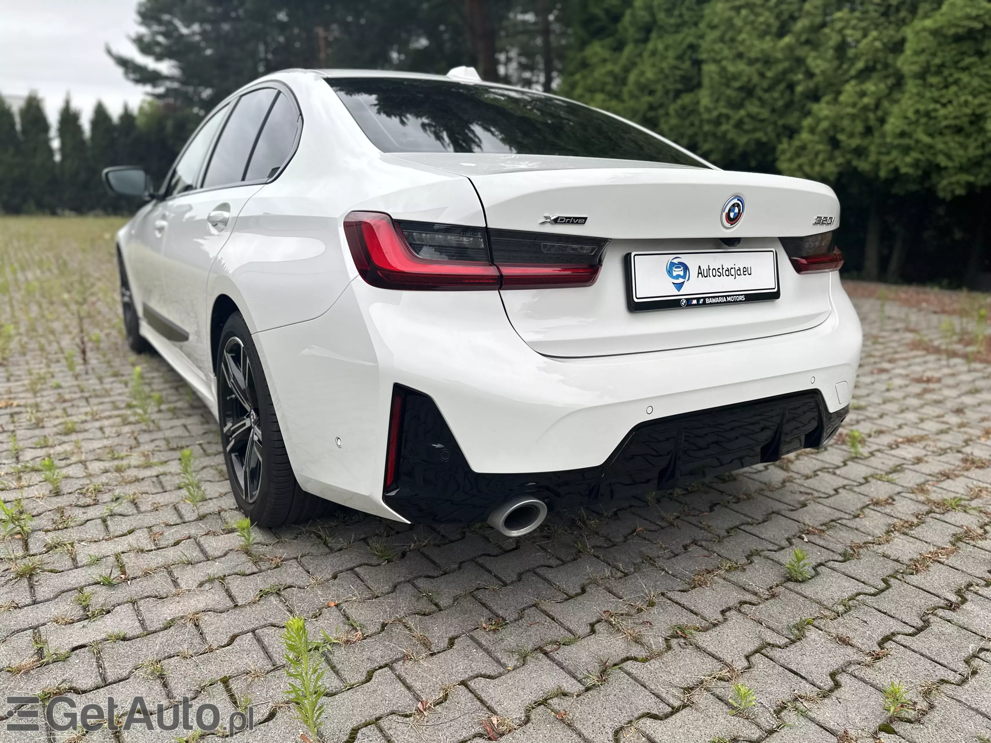 BMW Seria 3 320i