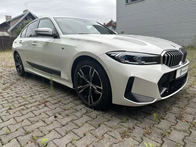 BMW Seria 3 320i