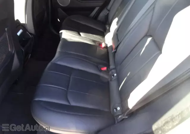 LAND ROVER Range Rover Evoque 2.0 D150 R-Dynamic