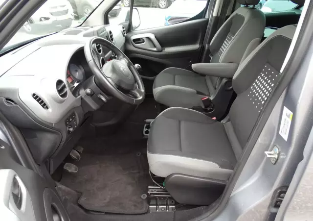 CITROËN Berlingo Multispace BlueHDi 120 S&S SHINE