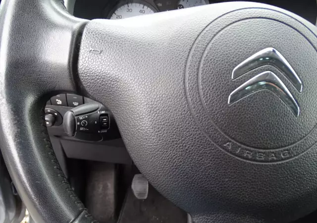 CITROËN Berlingo Multispace BlueHDi 120 S&S SHINE