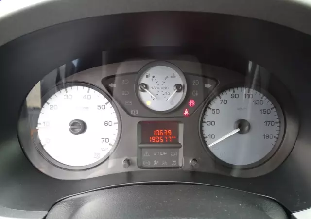 CITROËN Berlingo Multispace BlueHDi 120 S&S SHINE