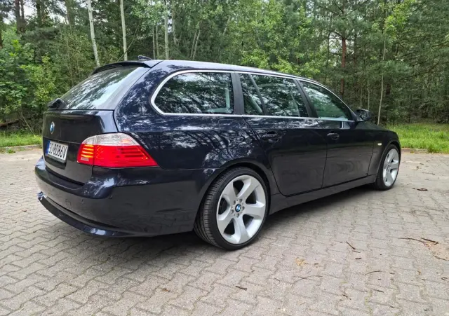 BMW Seria 5 525d Edition Sport