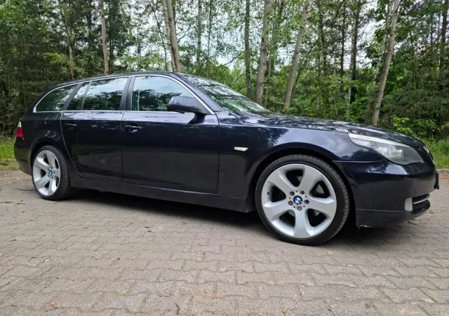 BMW Seria 5 525d Edition Sport