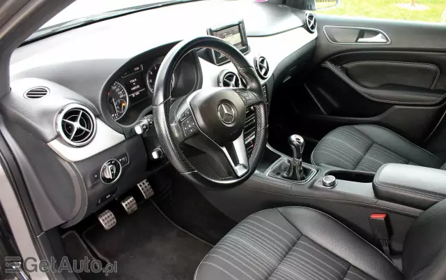 MERCEDES-BENZ Klasa B 180 BlueEFFICIENCY Edition Style