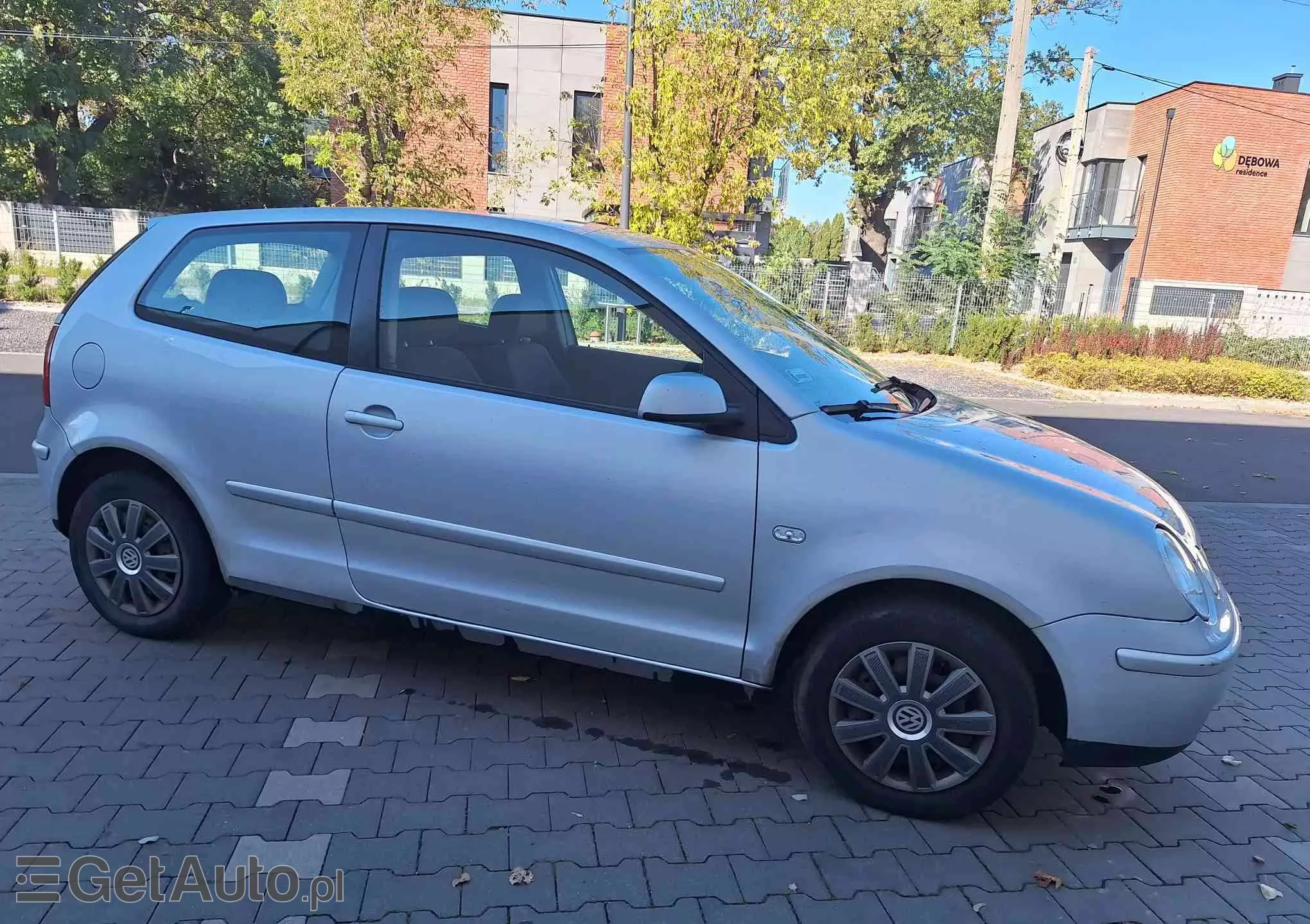VOLKSWAGEN Polo Basis