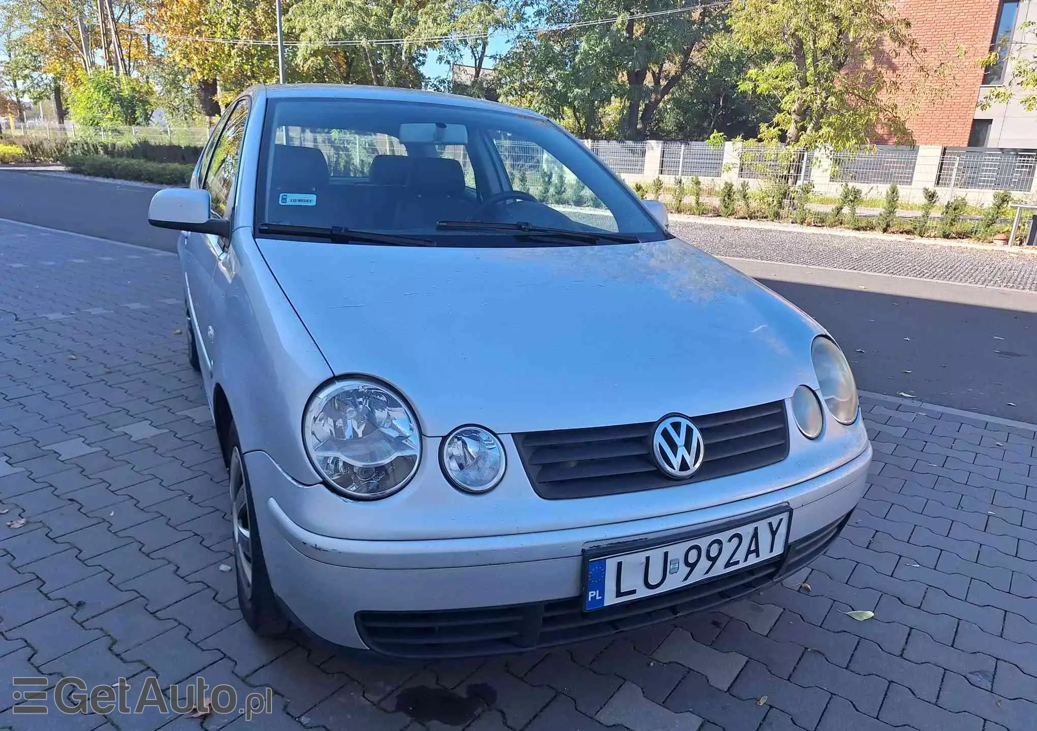 VOLKSWAGEN Polo Basis