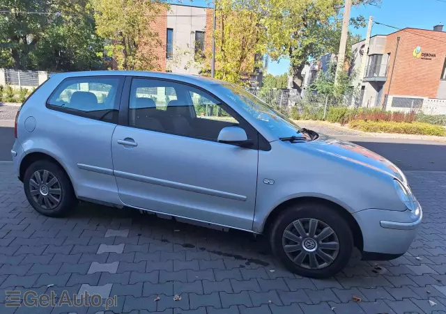 VOLKSWAGEN Polo Basis