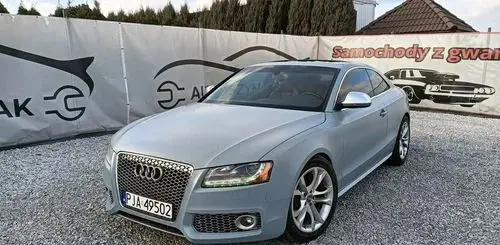 AUDI S5 