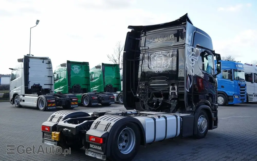 SCANIA S 500 / RETARDER / KLIMA POSTOJOWA / CAŁA NA PODUSZKACH / OPONY 100% 