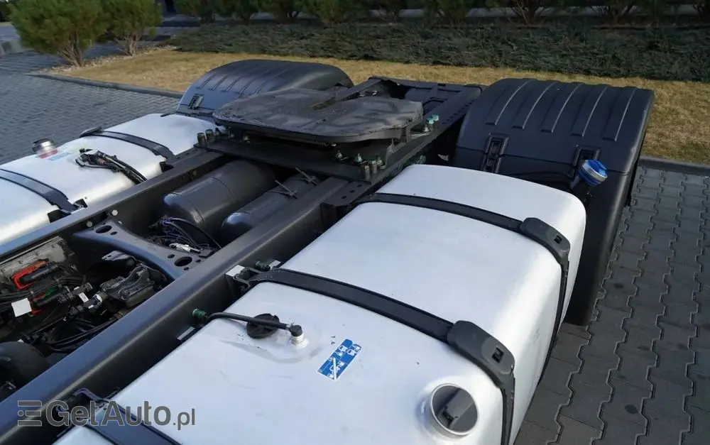 SCANIA S 500 / RETARDER / KLIMA POSTOJOWA / CAŁA NA PODUSZKACH / OPONY 100% 