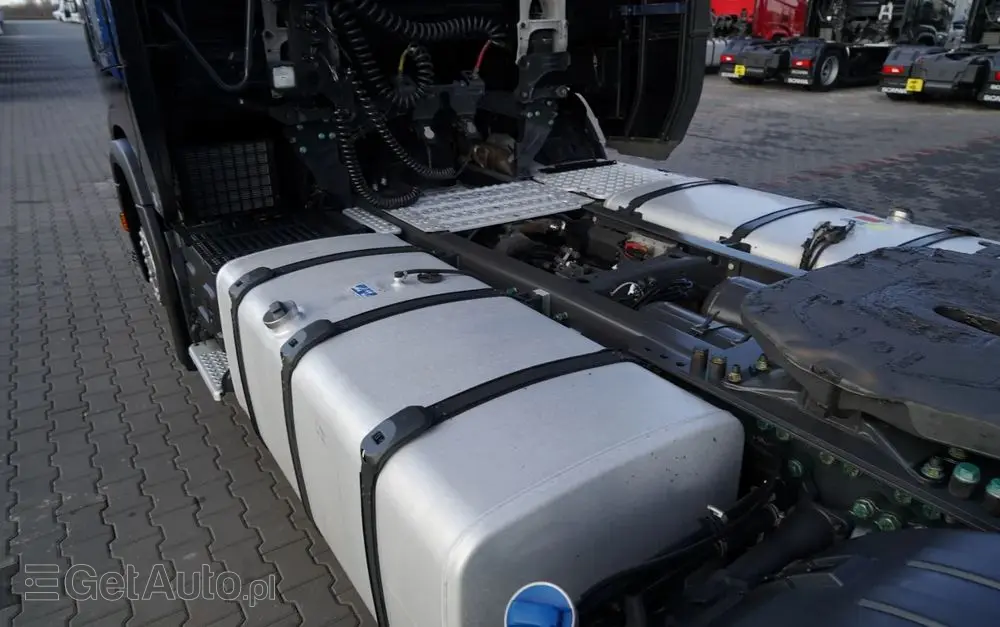 SCANIA S 500 / RETARDER / KLIMA POSTOJOWA / CAŁA NA PODUSZKACH / OPONY 100% 