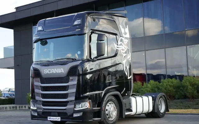 SCANIA S 500 / RETARDER / KLIMA POSTOJOWA / CAŁA NA PODUSZKACH / OPONY 100% 