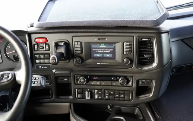 SCANIA S 500 / RETARDER / KLIMA POSTOJOWA / CAŁA NA PODUSZKACH / OPONY 100% 