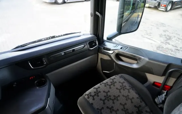 SCANIA S 500 / RETARDER / KLIMA POSTOJOWA / CAŁA NA PODUSZKACH / OPONY 100% 