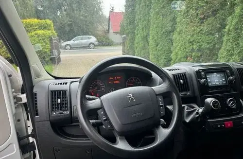 PEUGEOT Boxer 
