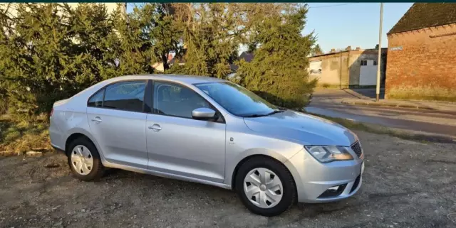 SEAT Toledo 1.6 TDI (105 KM)