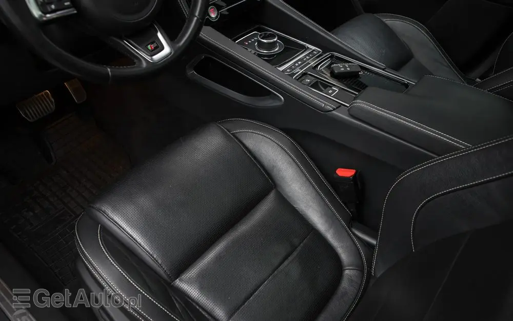 JAGUAR F-Pace 3.0 TDV6 AWD S