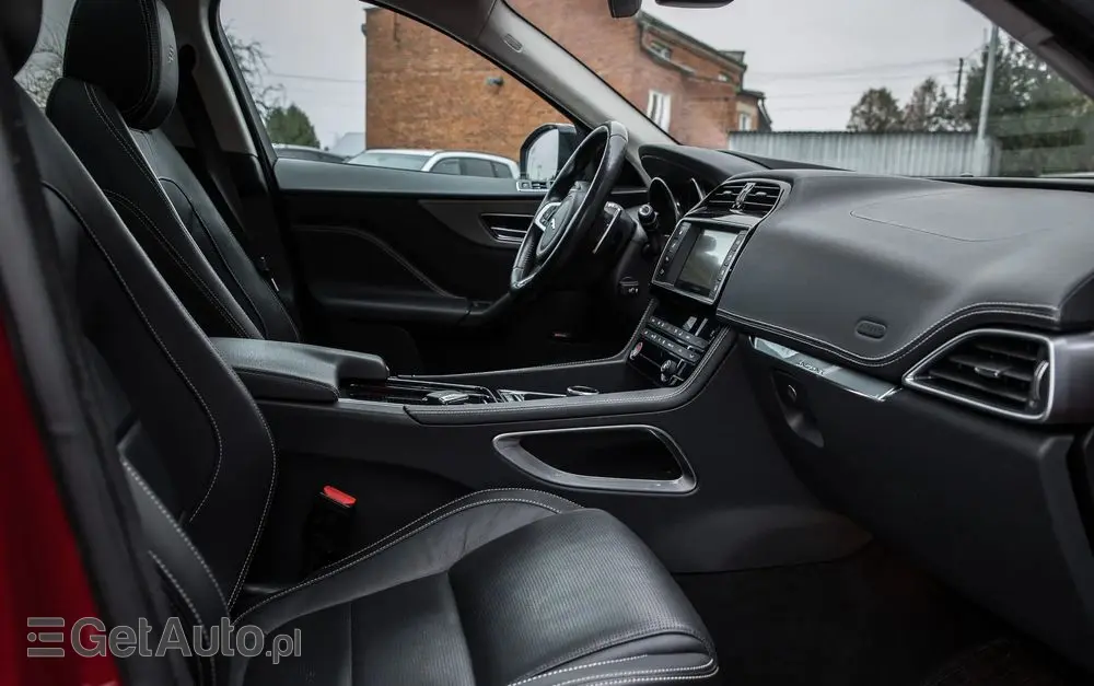 JAGUAR F-Pace 3.0 TDV6 AWD S