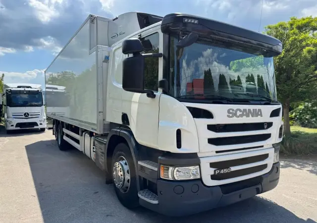 SCANIA Scania P 450 / CHŁODNIA + WINDA / 23 PALETY / EURO6 / OŚ SKRĘTNA / CARRIER/ ASO 