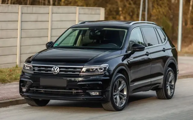 VOLKSWAGEN Tiguan Allspace 