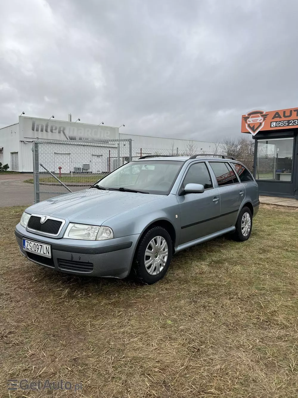 SKODA Octavia 
