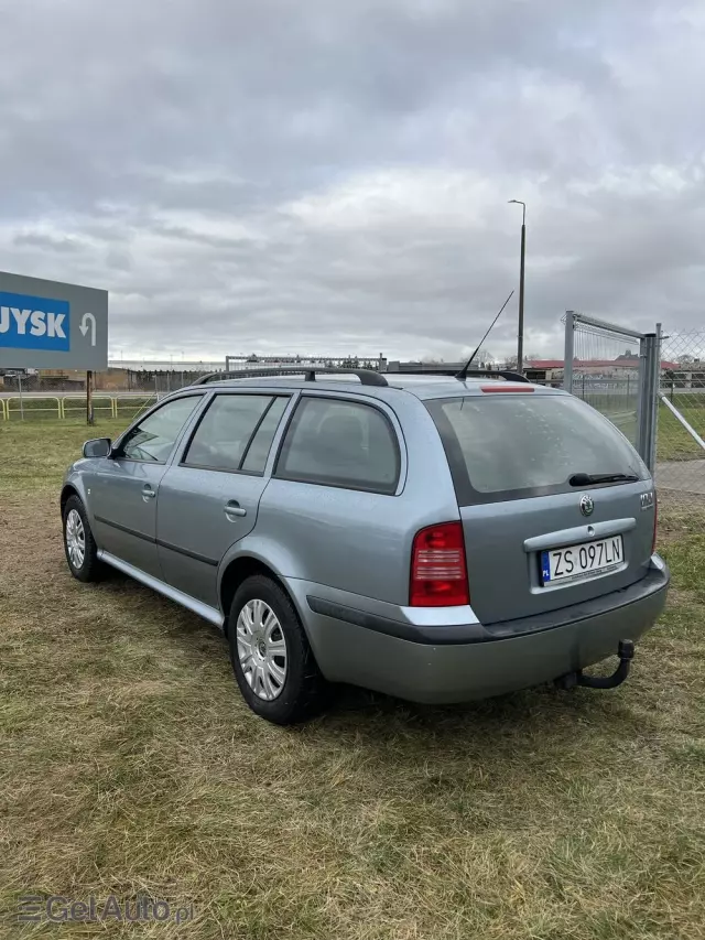 SKODA Octavia 